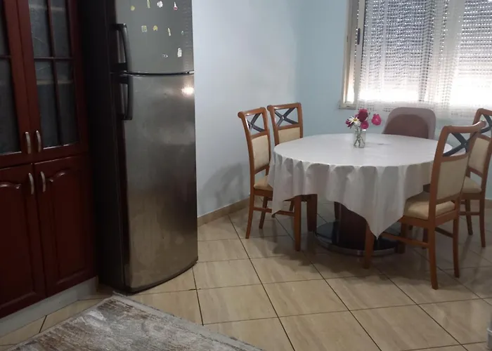 Flodril Appartement Durrës